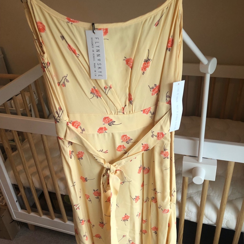 Flynn Skye yellow floral dress - Picture 4 of 4